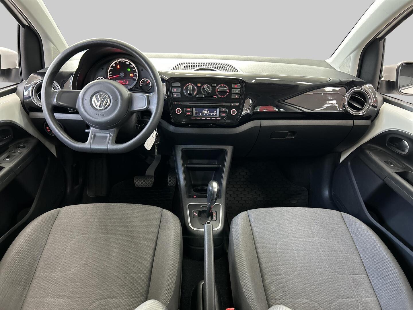 VOLKSWAGEN up! 2013
