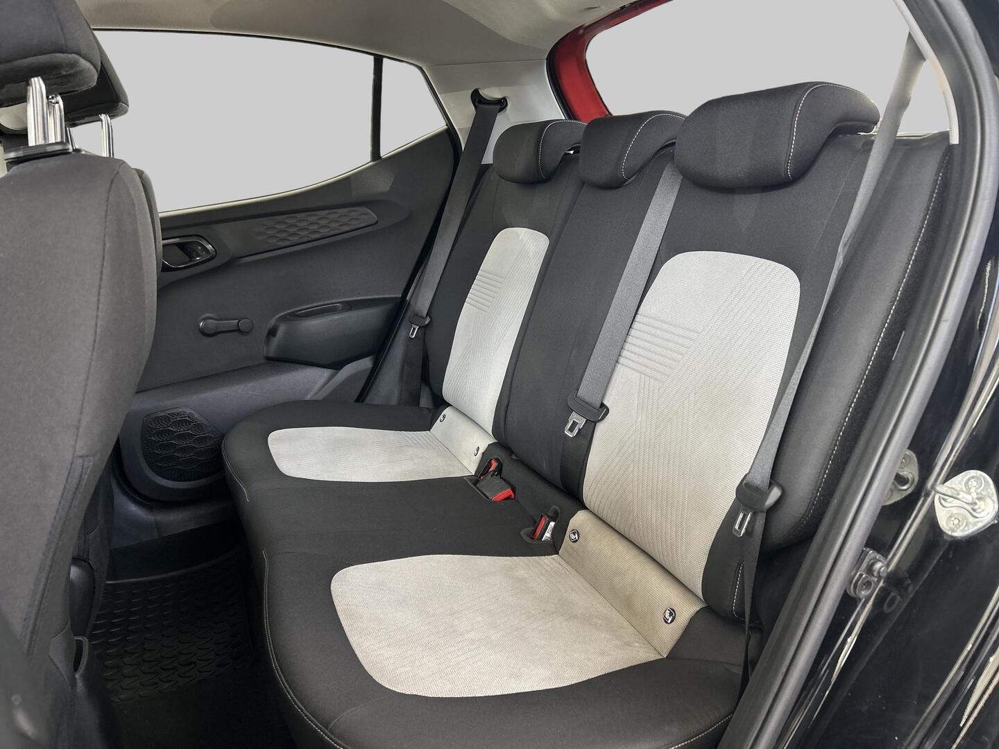 HYUNDAI i10 2020