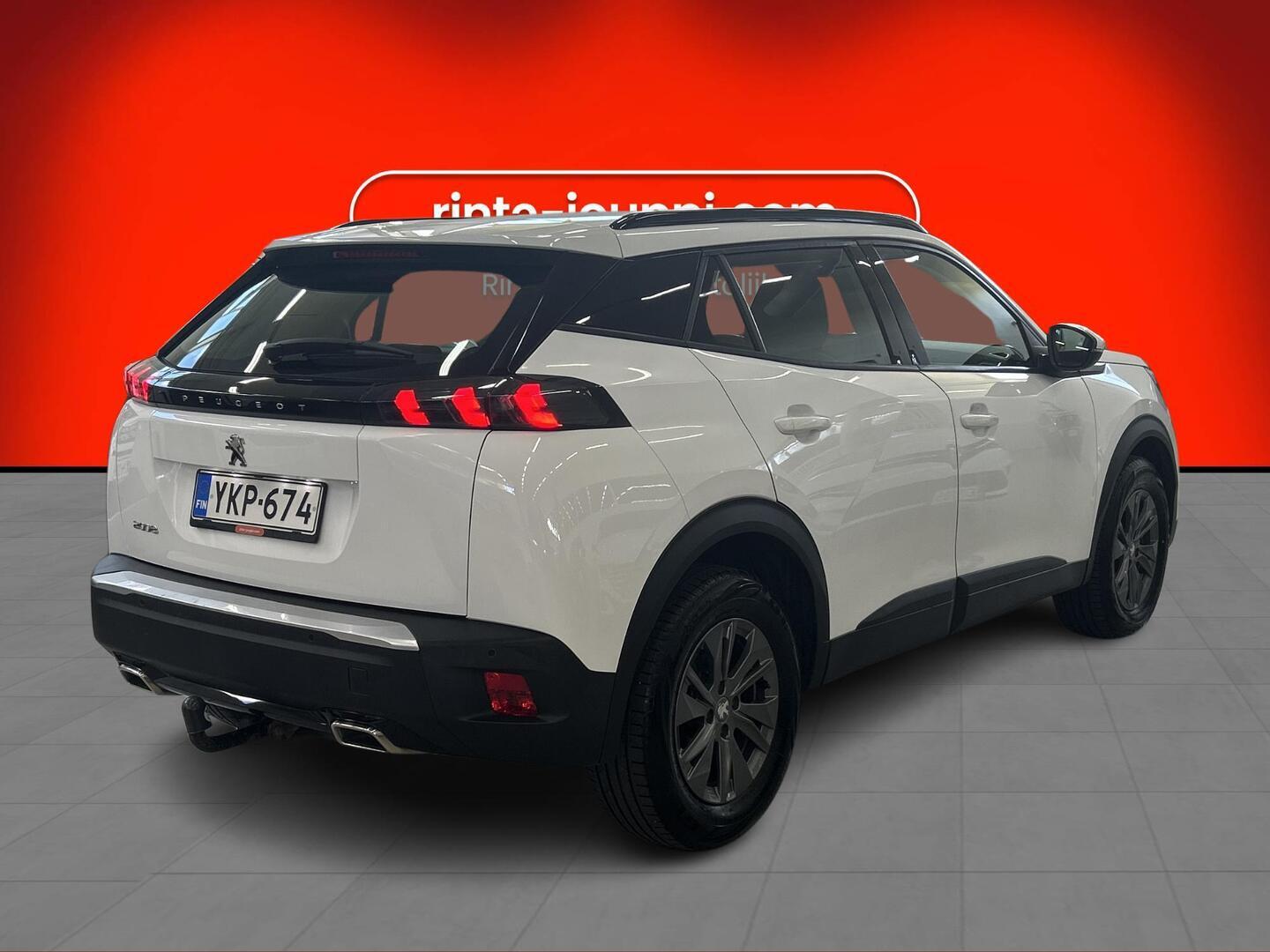 PEUGEOT 2008 2021