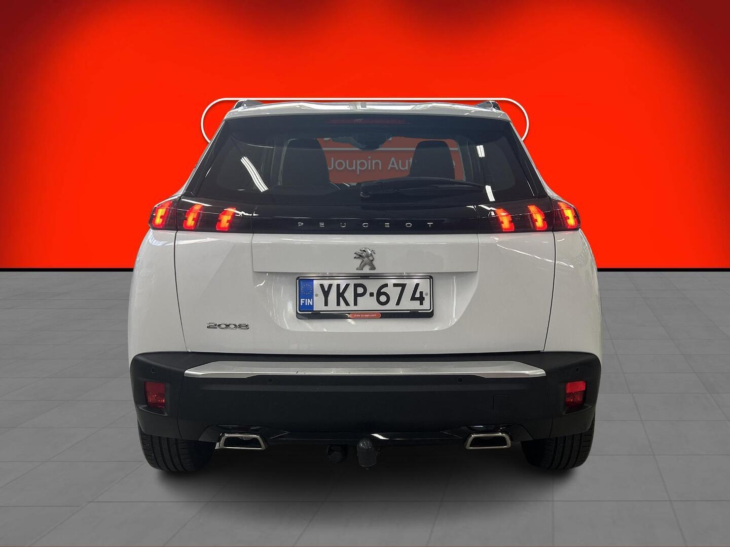 PEUGEOT 2008 2021