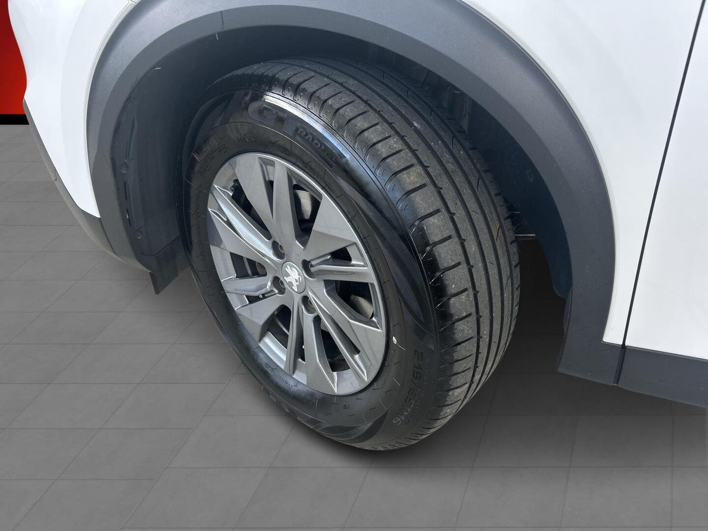 PEUGEOT 2008 2021