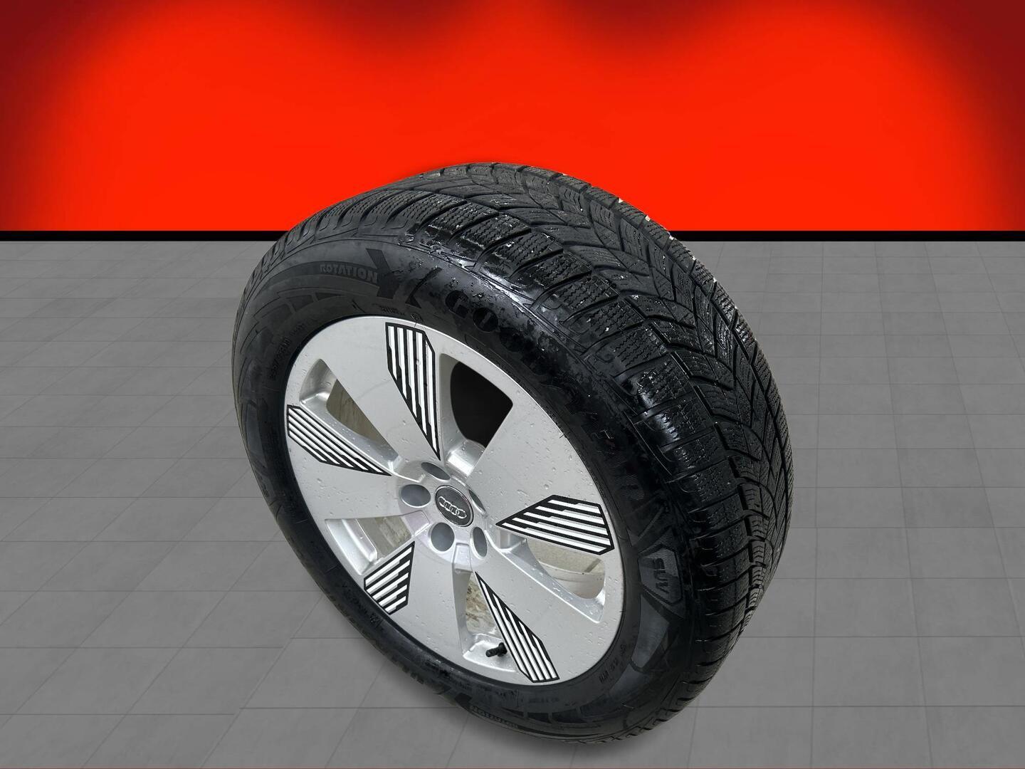 AUDI e-tron 2020