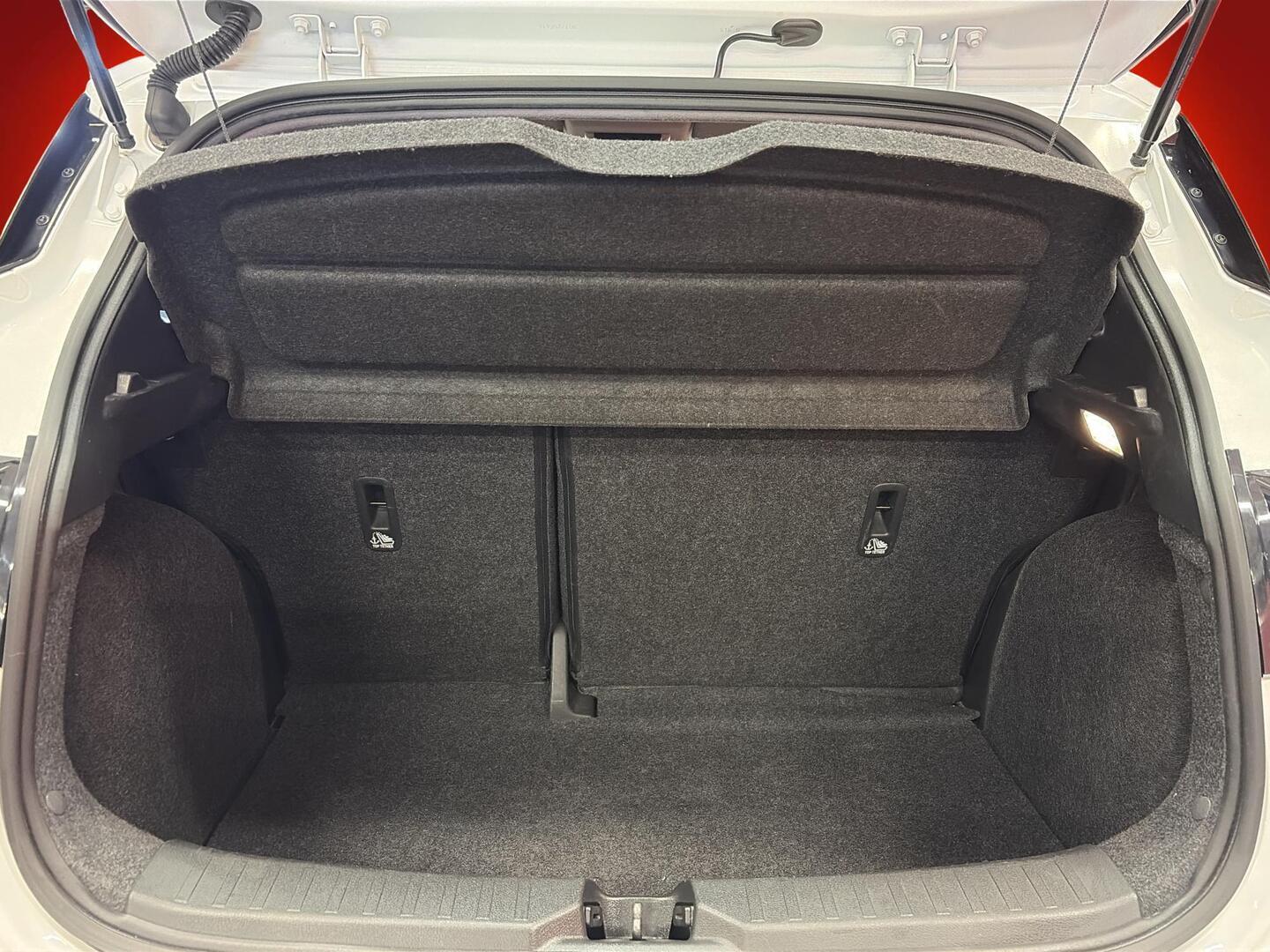 NISSAN Micra 2019