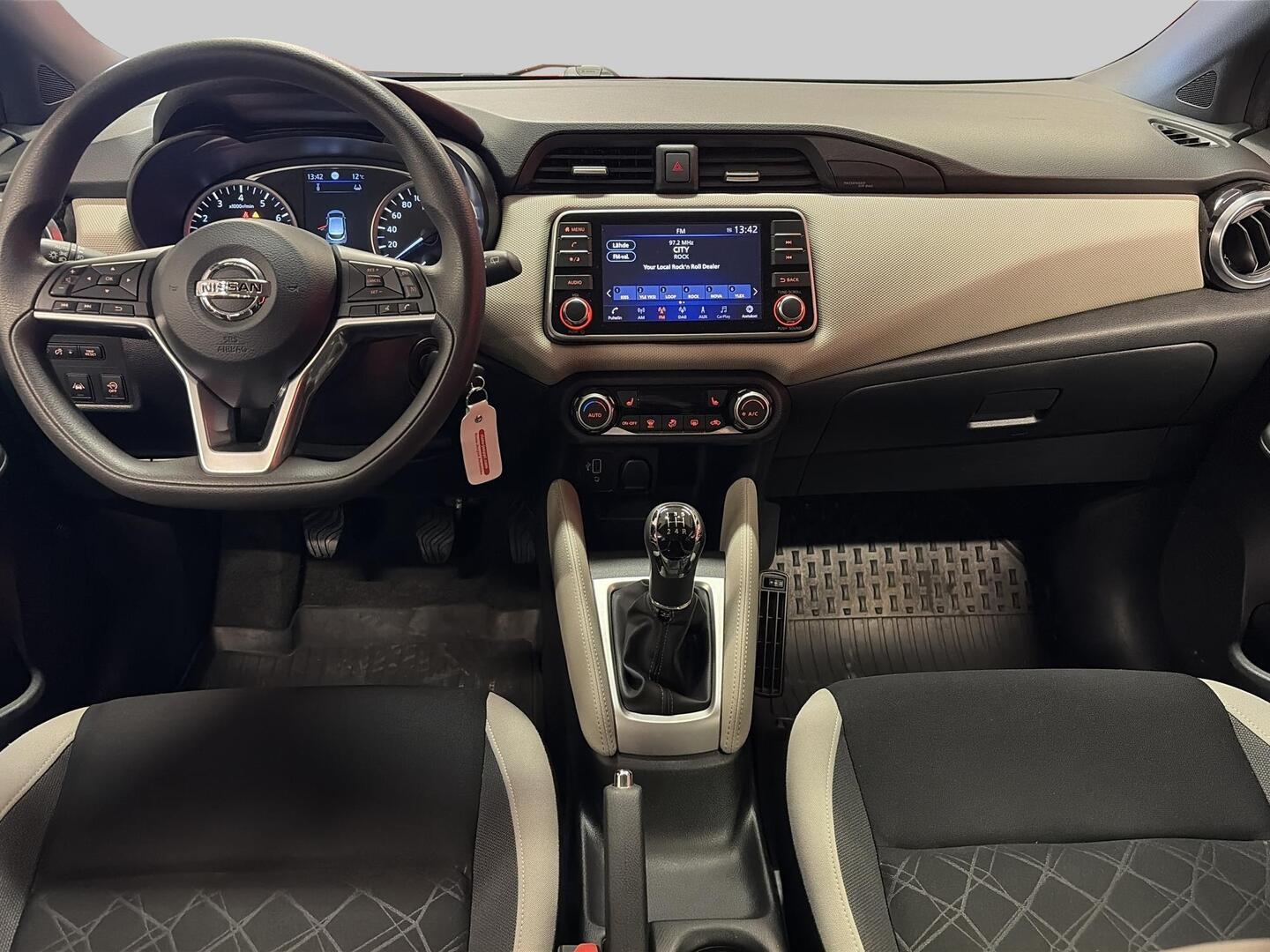 NISSAN Micra 2019