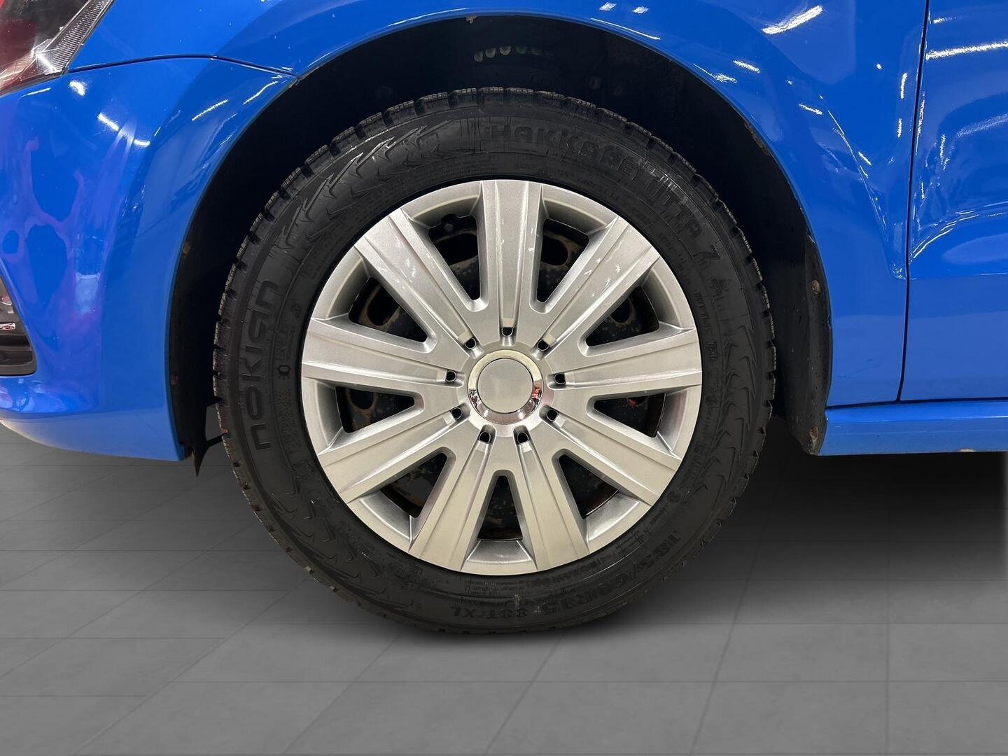 VOLKSWAGEN Polo 2017