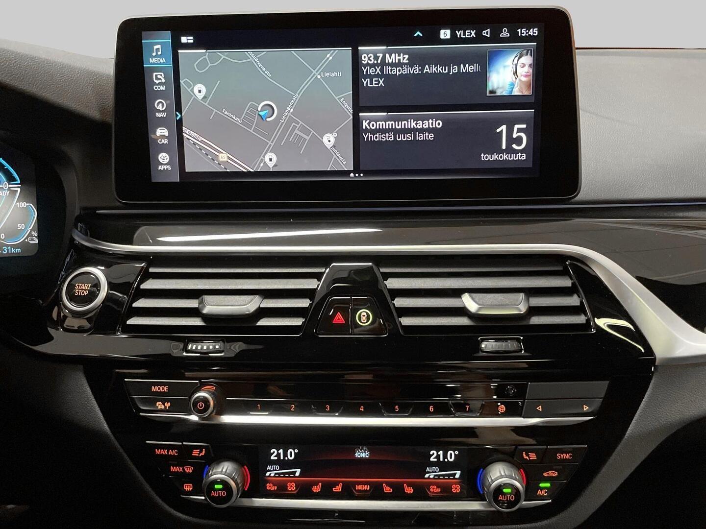 BMW 545 2021
