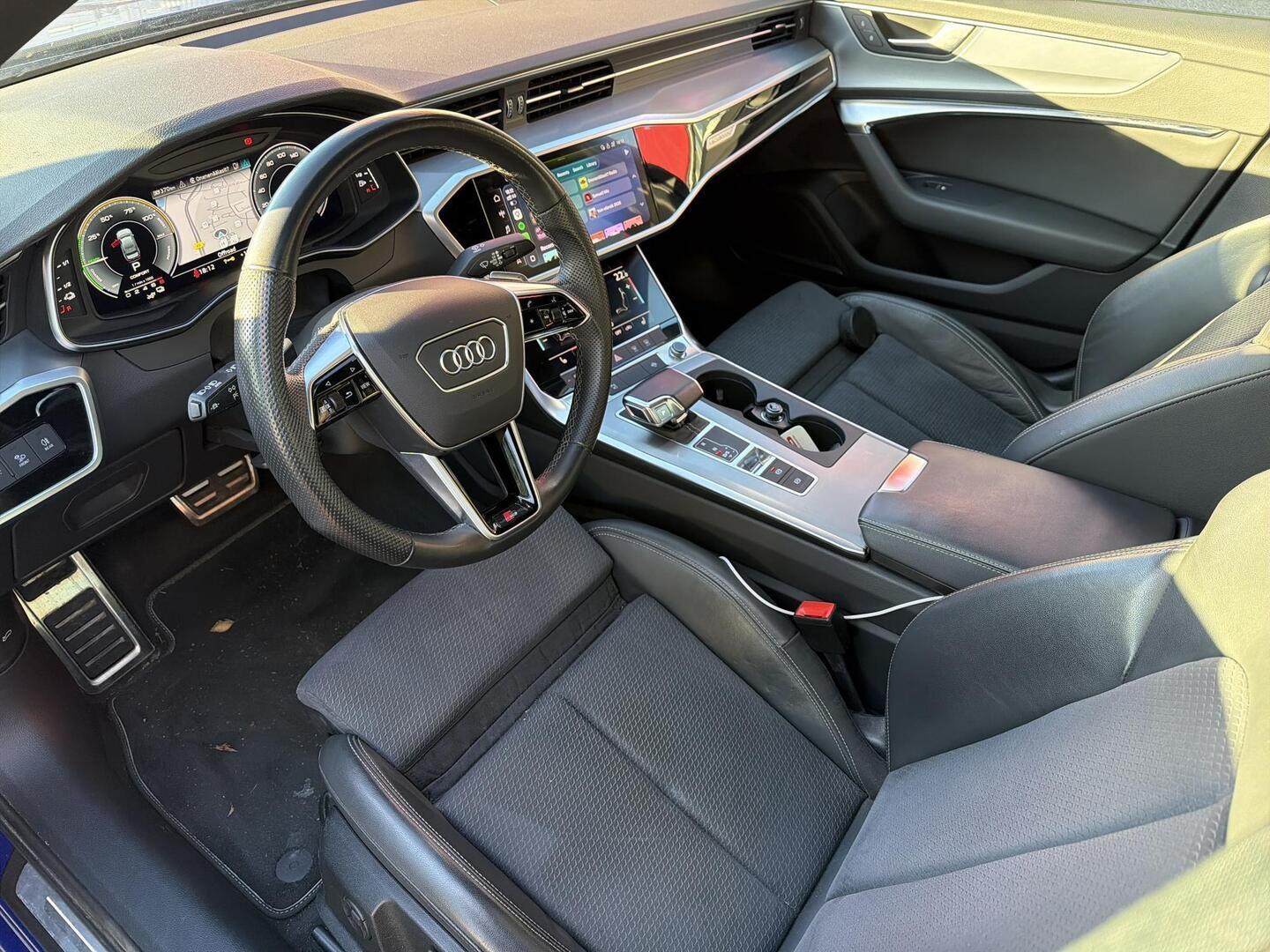 AUDI A6 2023