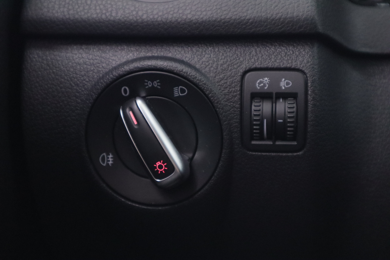 VOLKSWAGEN Golf Plus 2010