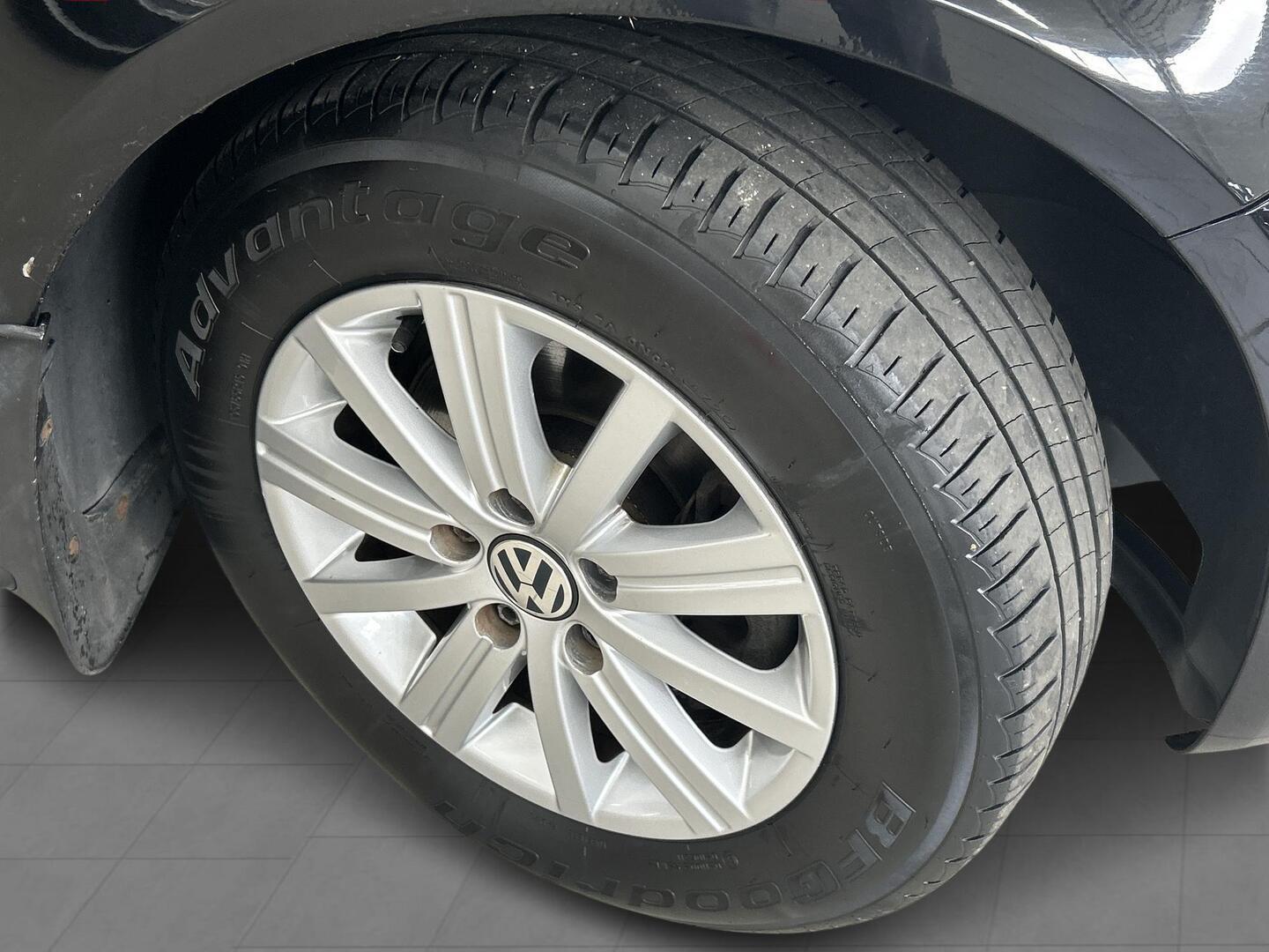 VOLKSWAGEN Golf Plus 2010
