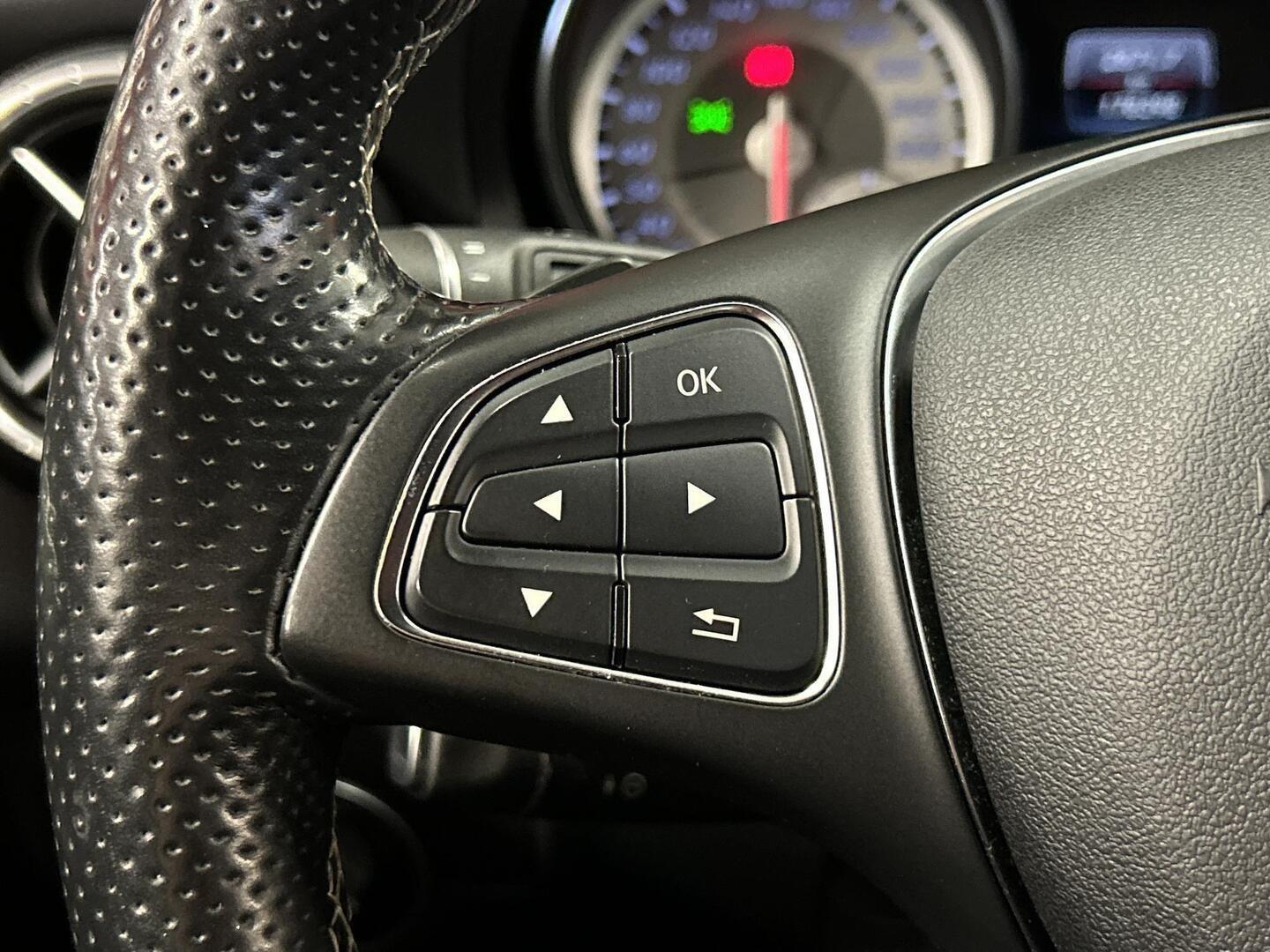 MERCEDES-BENZ CLA 2016