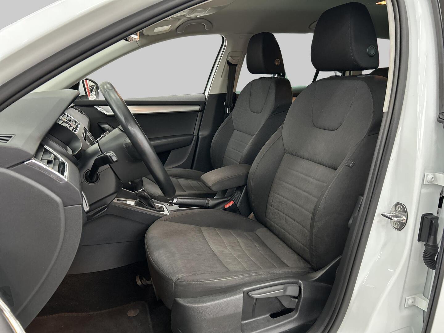 SKODA Octavia 2016