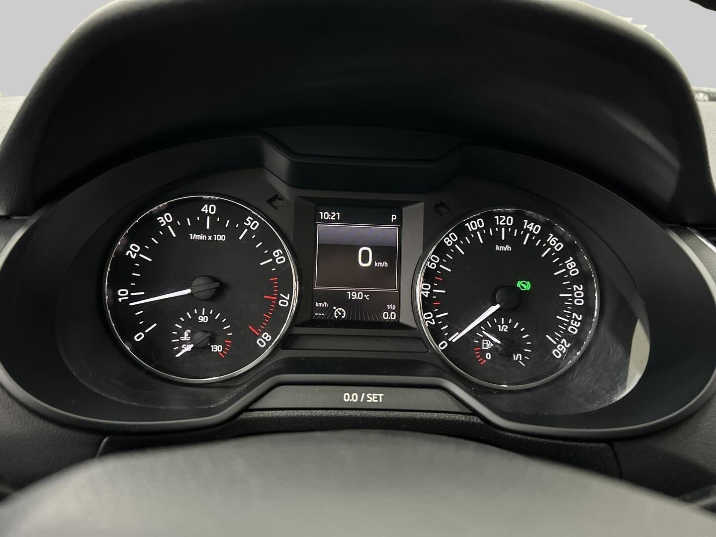 SKODA Octavia 2016