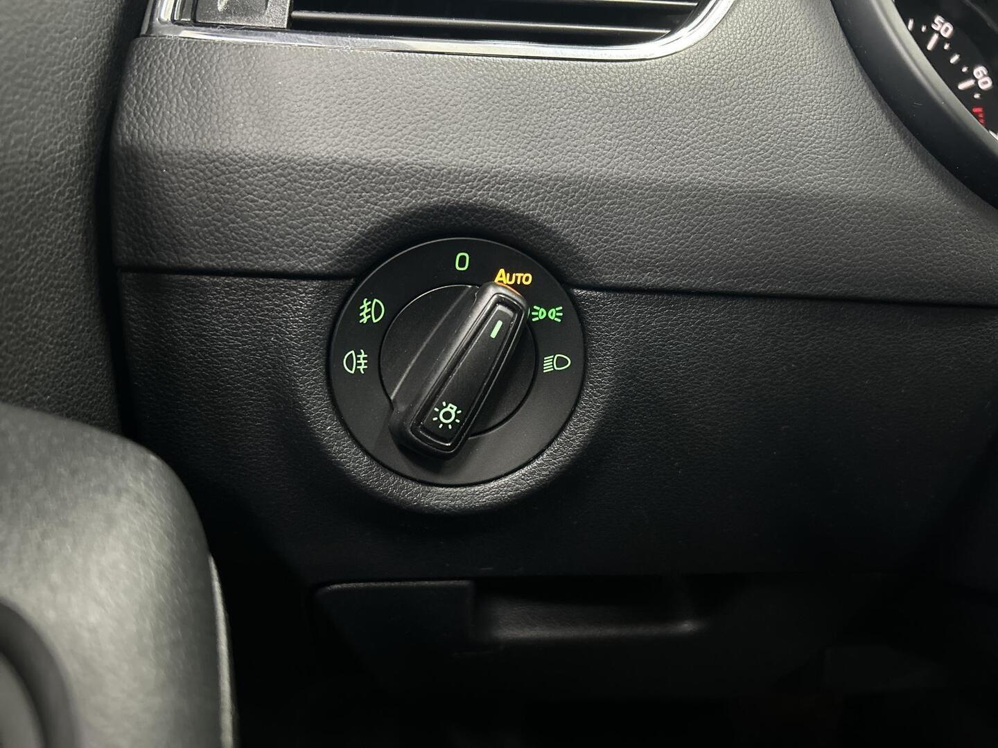 SKODA Octavia 2016