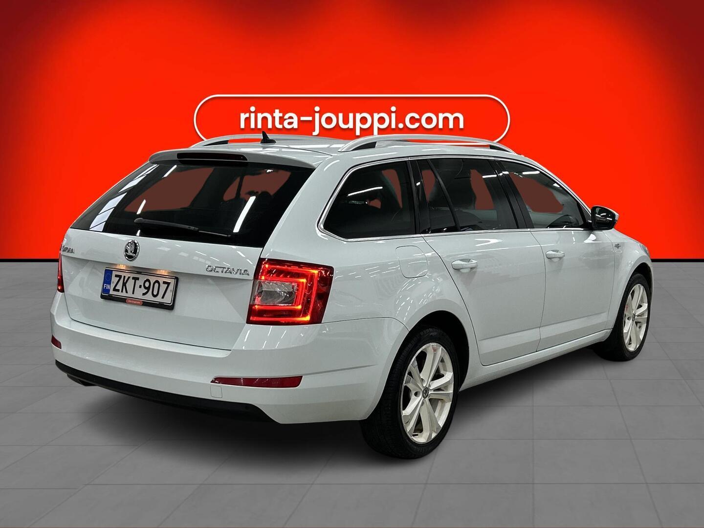 SKODA Octavia 2016