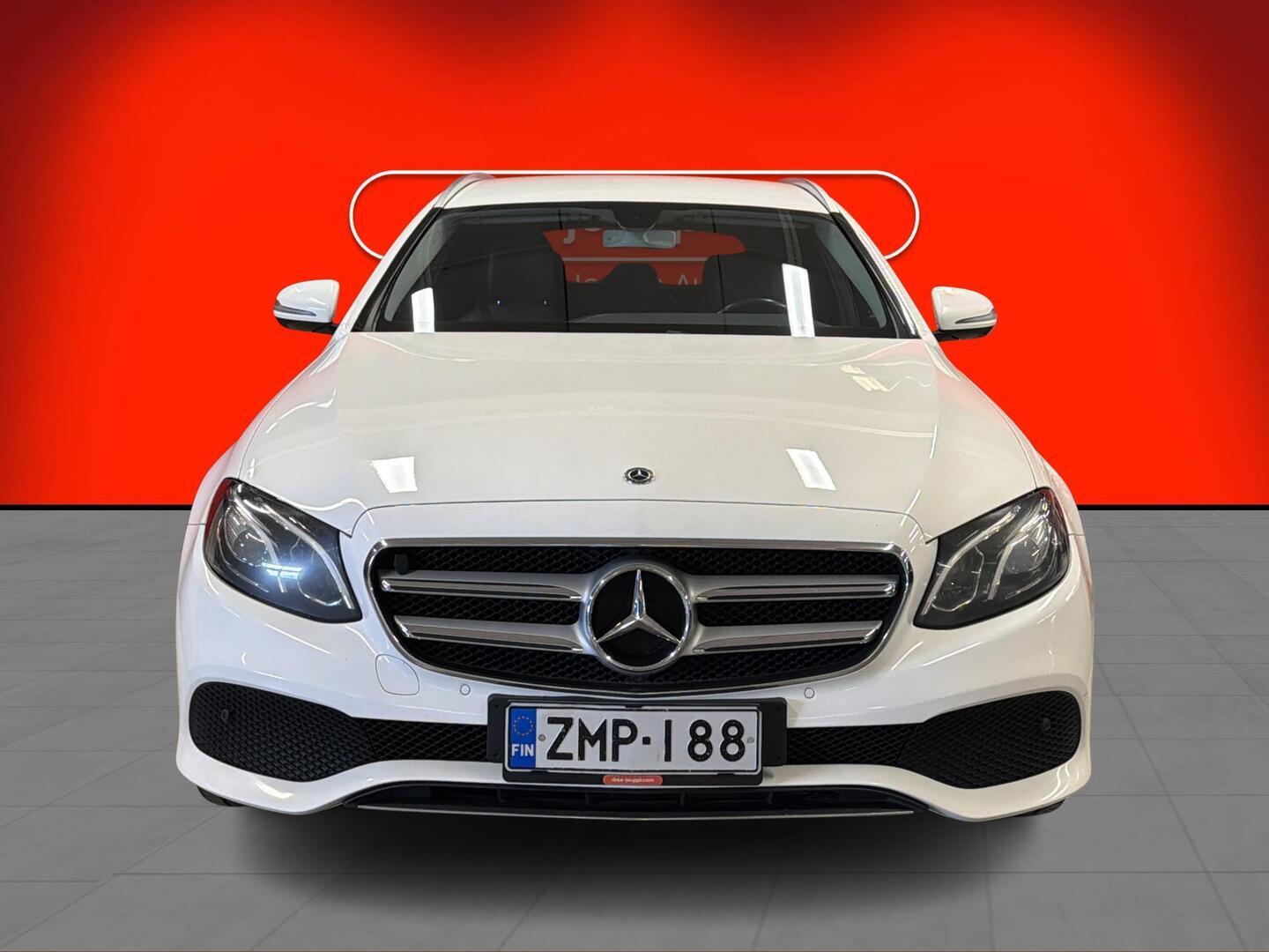 MERCEDES-BENZ E 2017