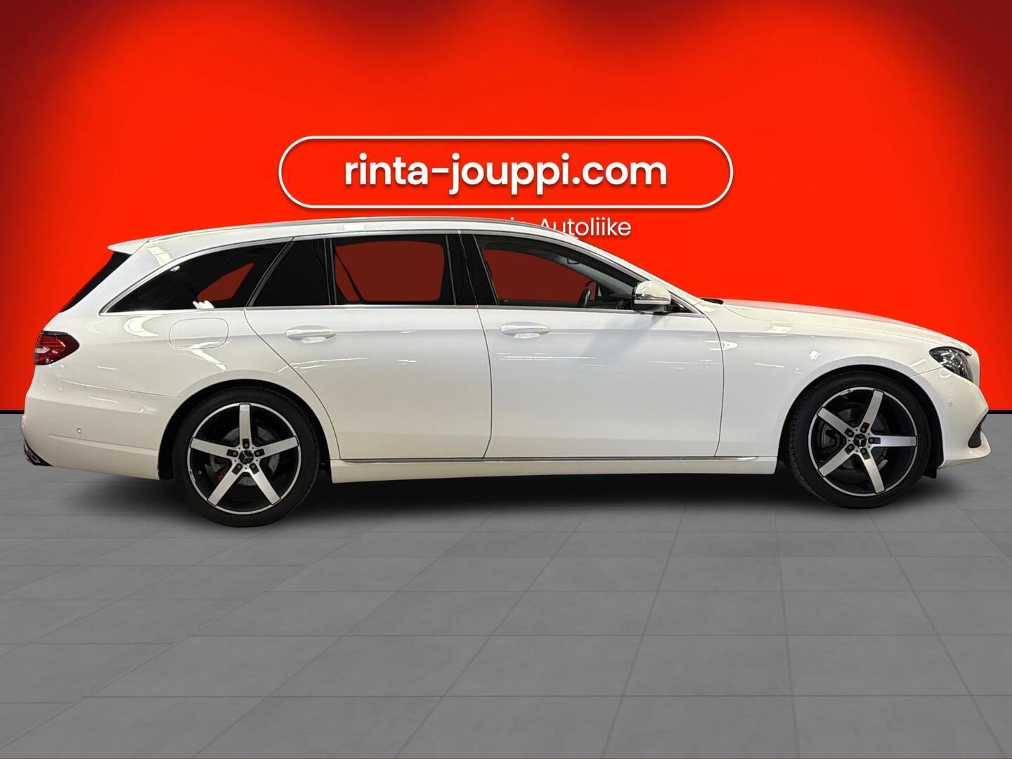 MERCEDES-BENZ E 2017