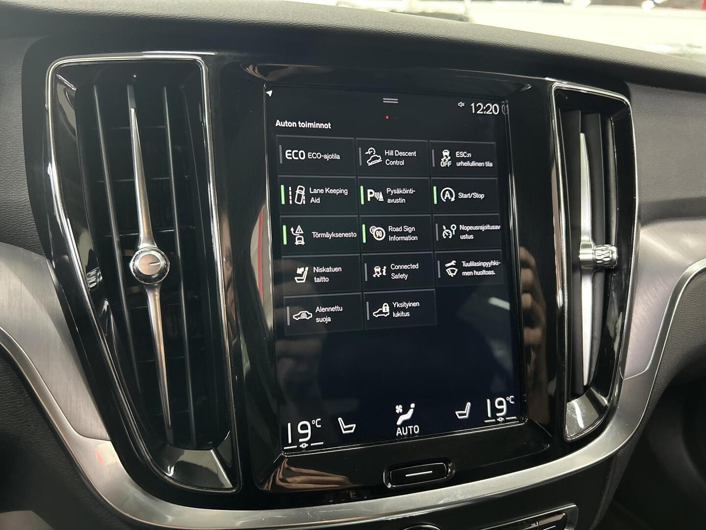 VOLVO V60 Cross Country 2019