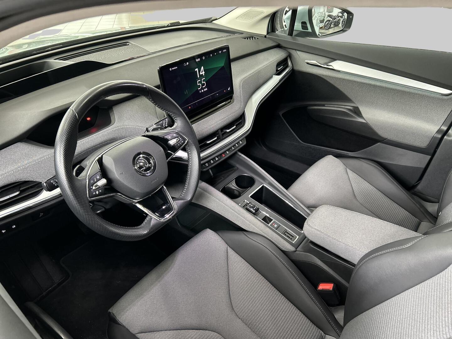 SKODA ENYAQ 2022