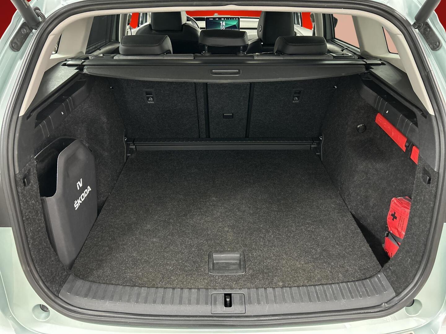 SKODA ENYAQ 2022