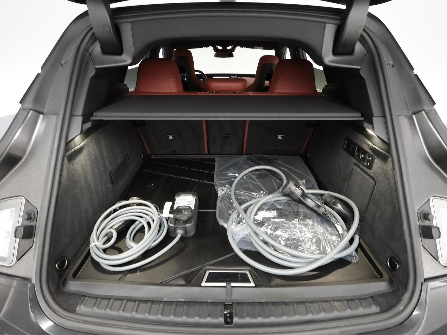 BMW IX 2023