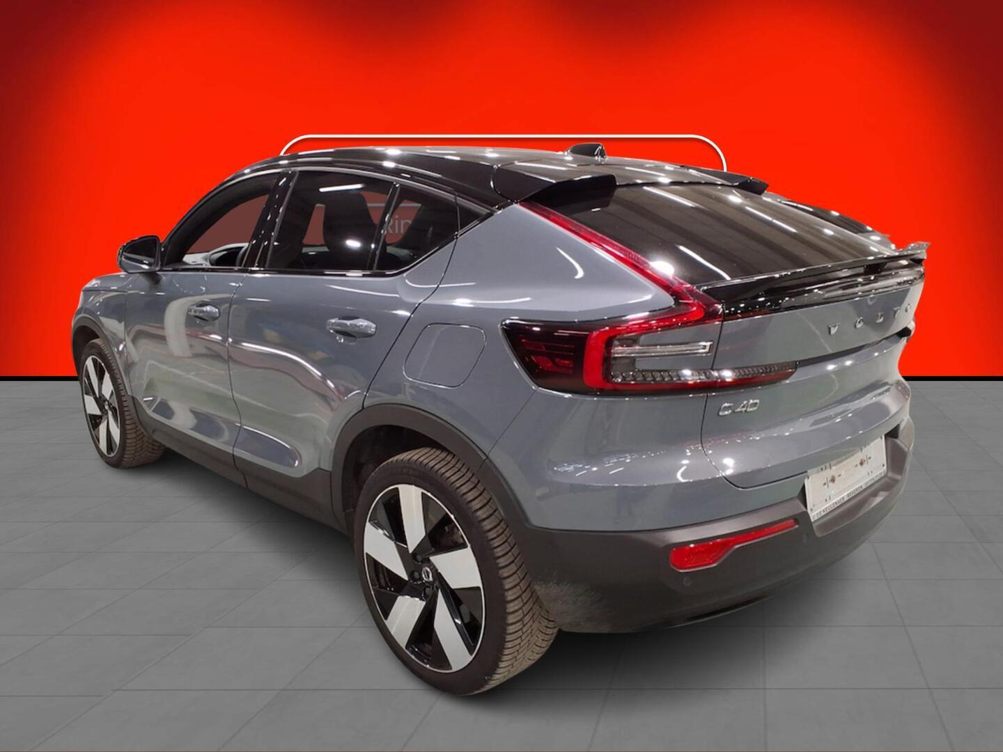VOLVO C40 2022