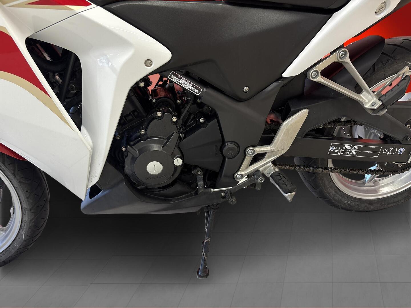 HONDA CBR 2015