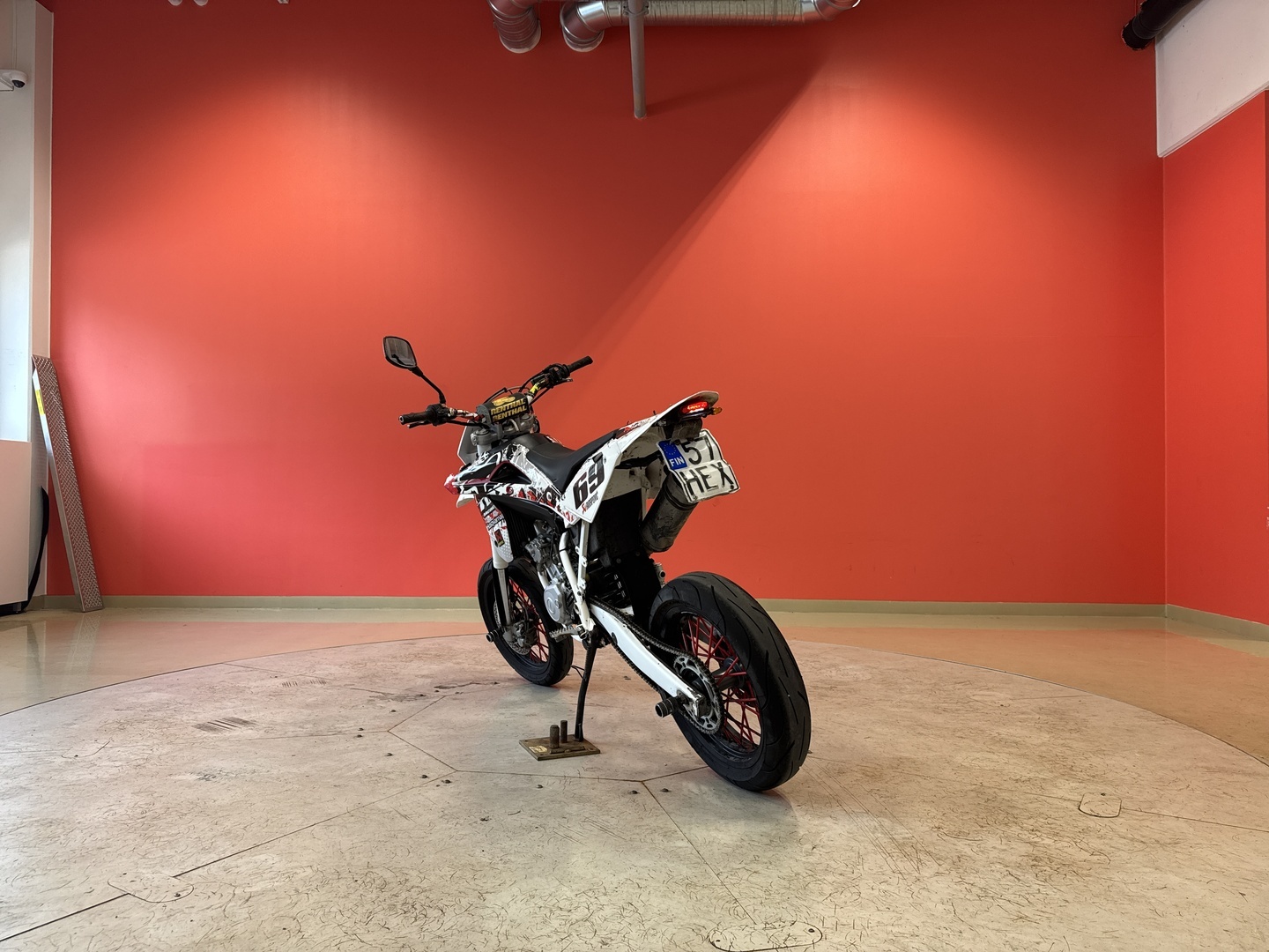 HUSQVARNA SMR 2011