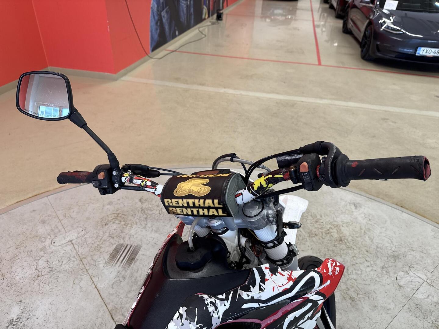 HUSQVARNA SMR 2011
