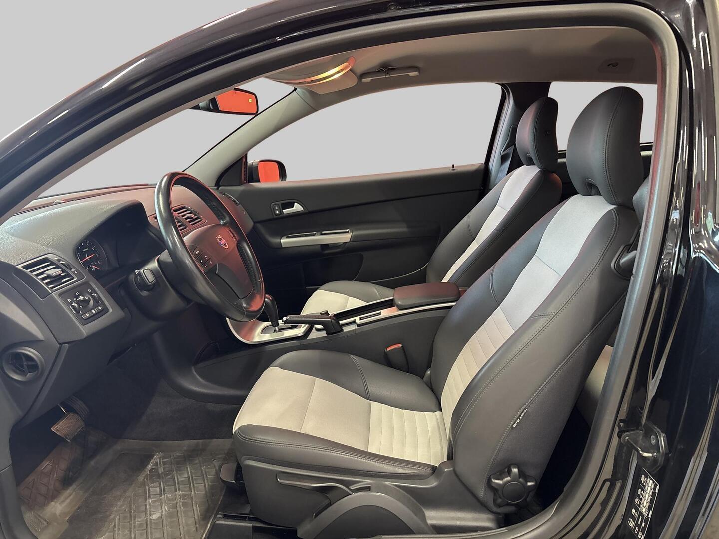 VOLVO C30 2007