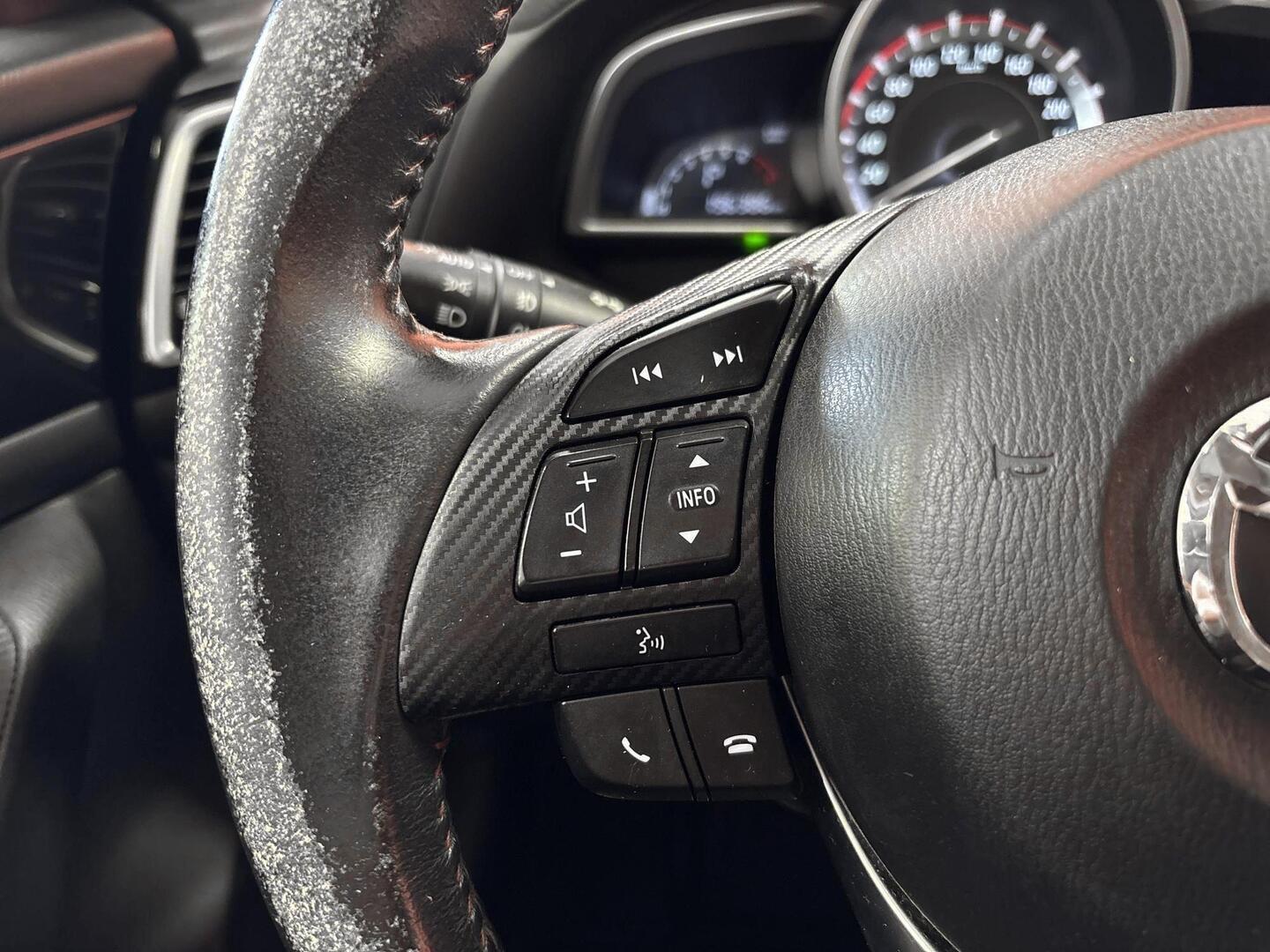 MAZDA Mazda3 2014