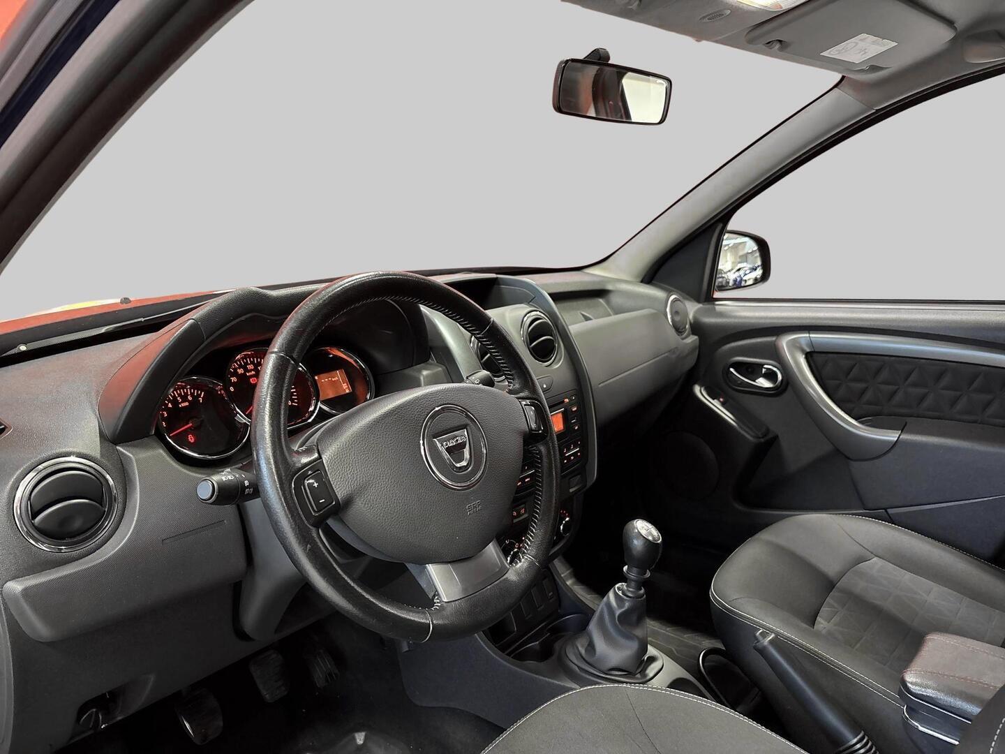 DACIA DUSTER 2015