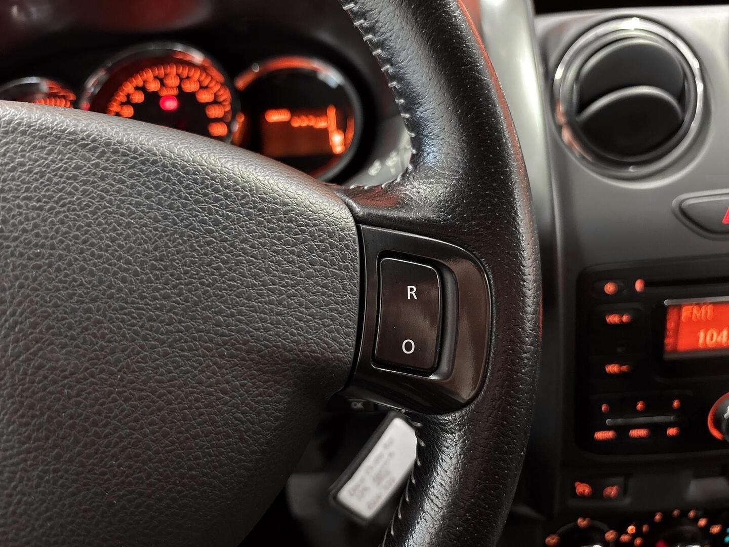 DACIA DUSTER 2015