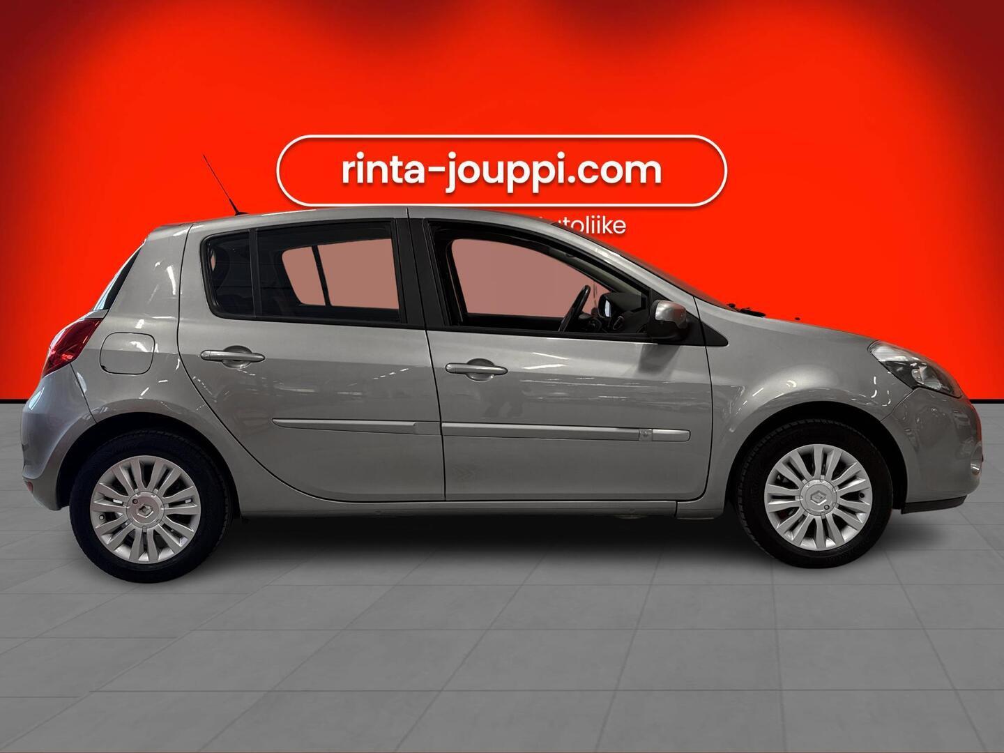 RENAULT Clio 2012