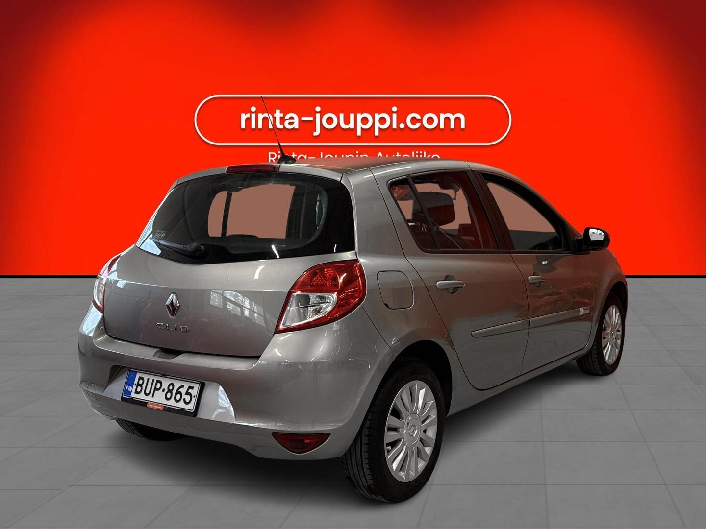 RENAULT Clio 2012