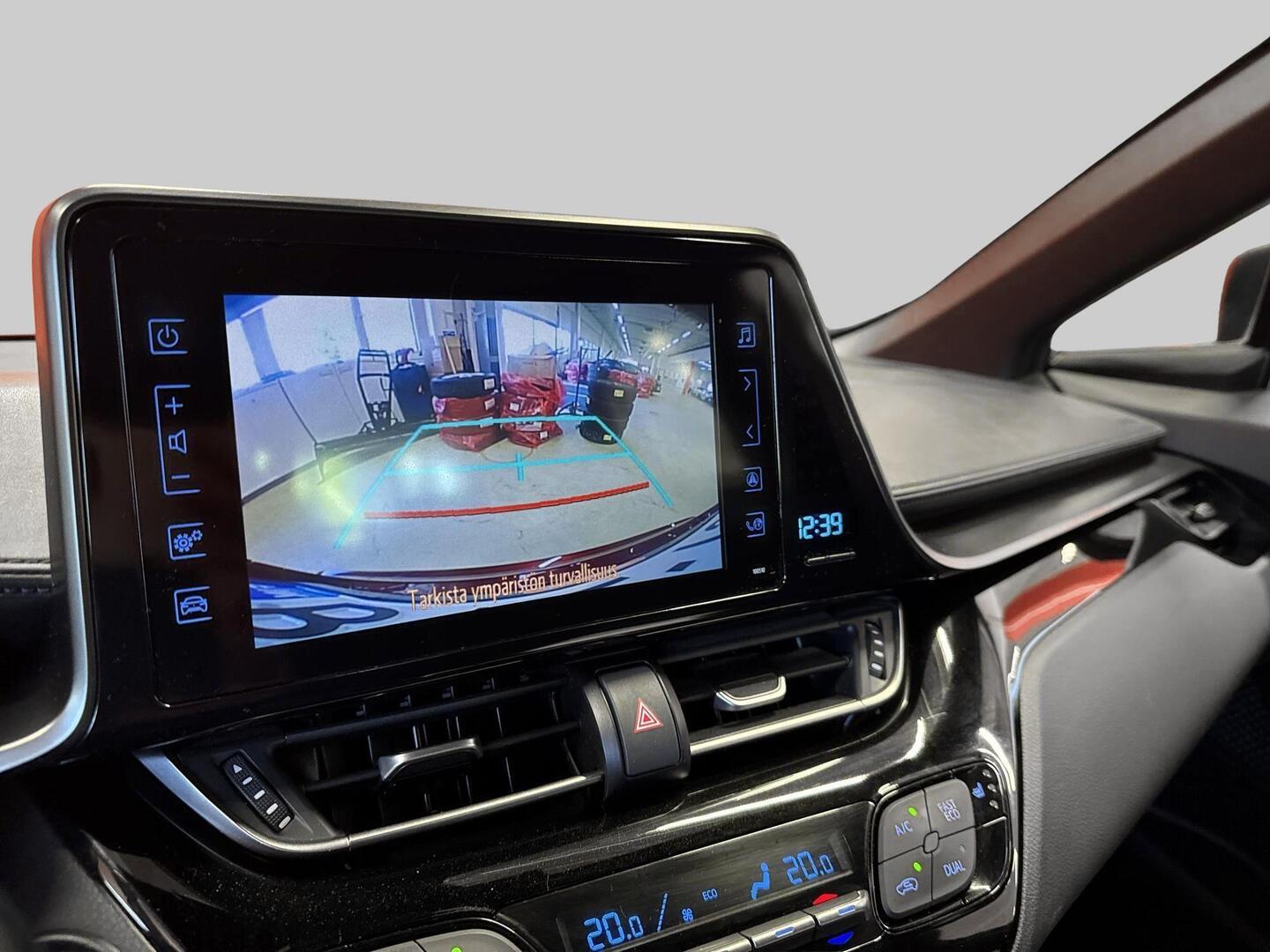 TOYOTA C-HR 2018