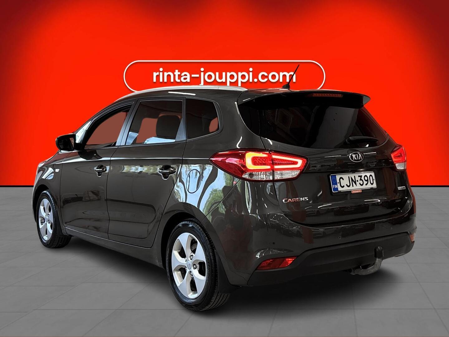 KIA Carens 2015