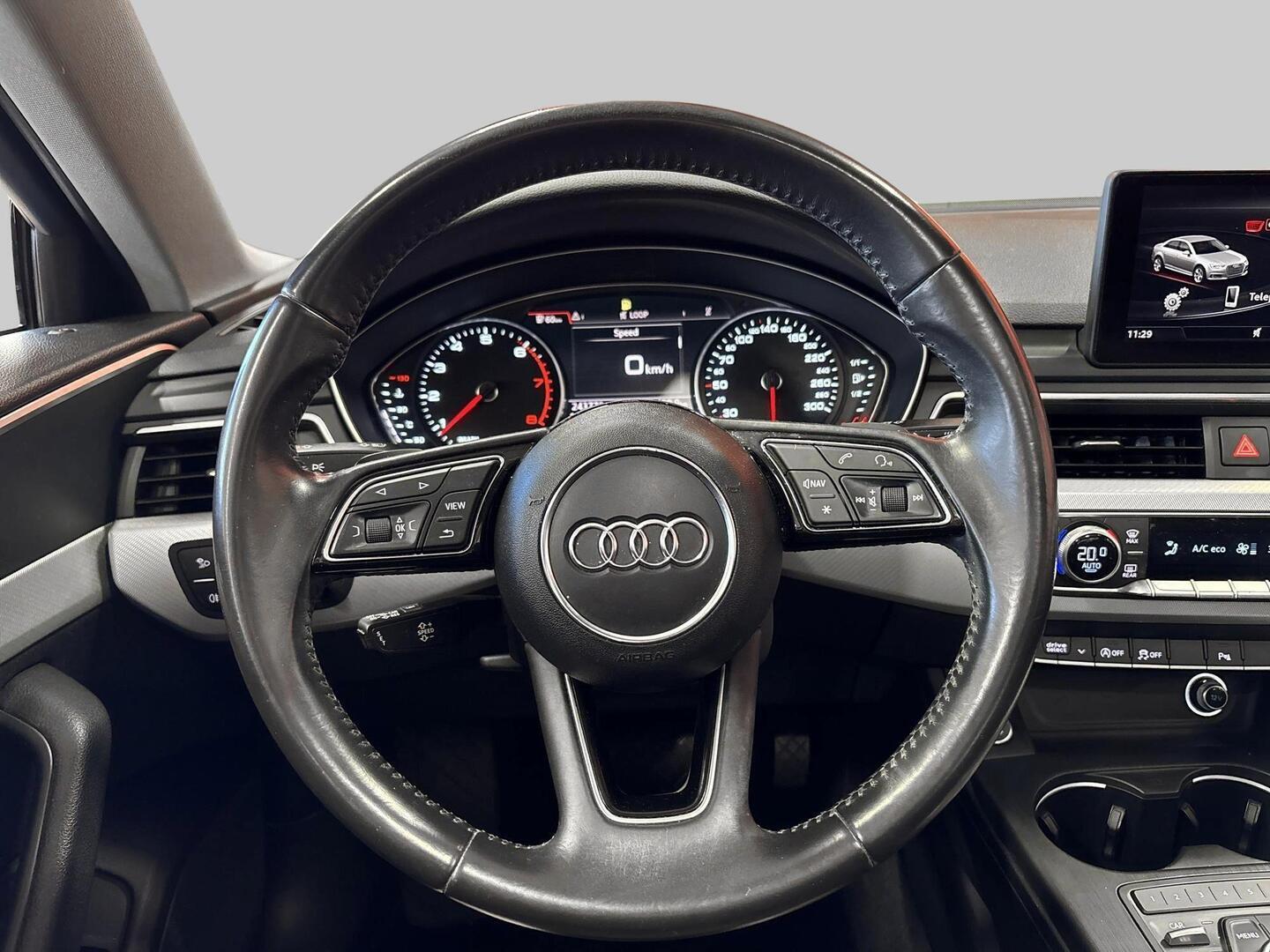 AUDI A4 2016