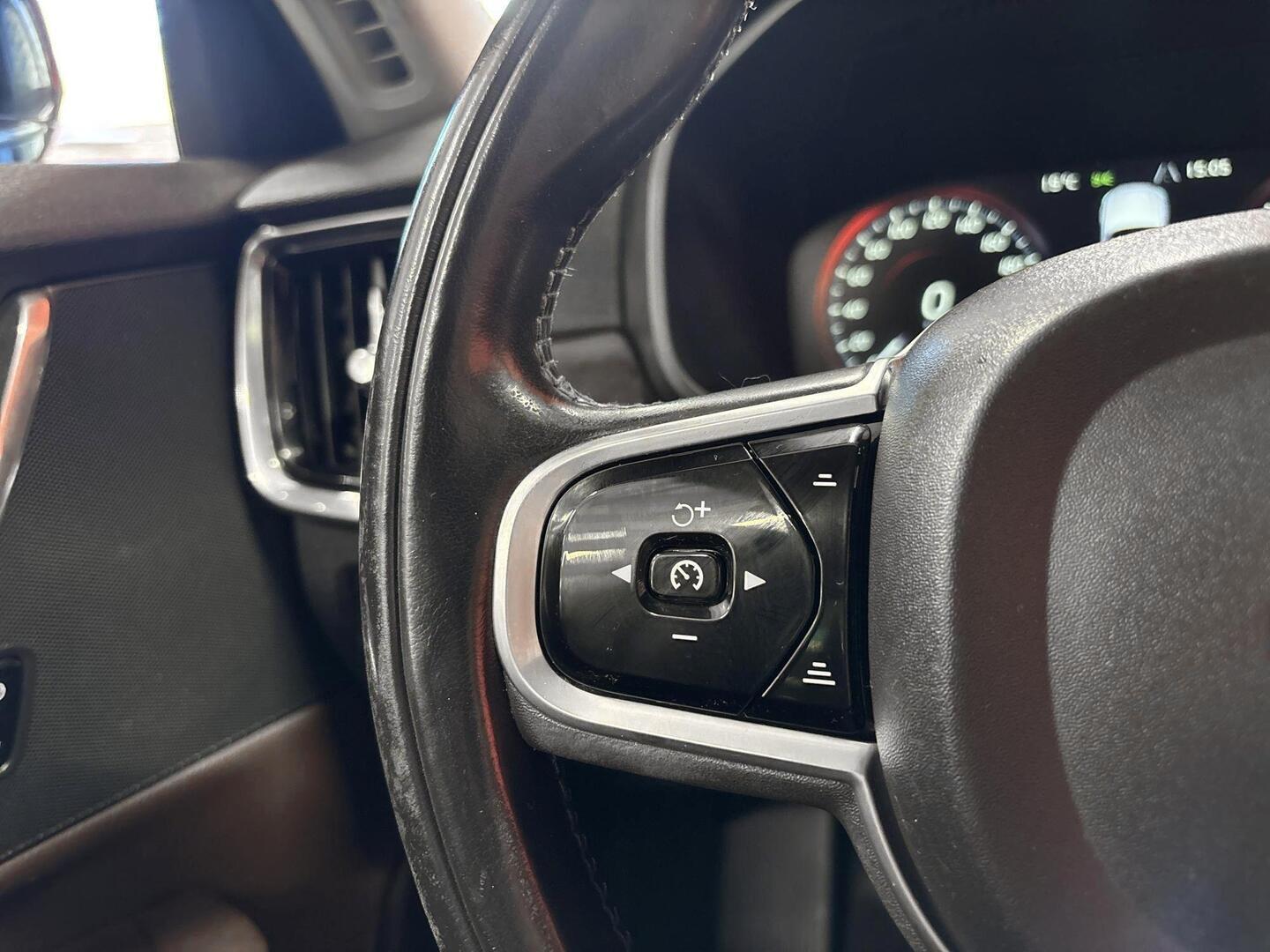 VOLVO V90 2019