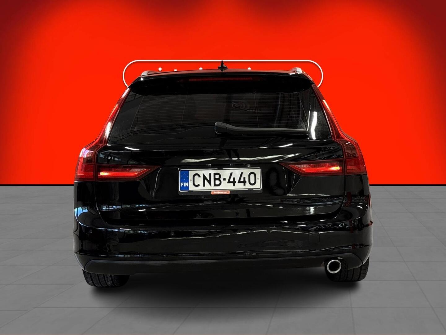 VOLVO V90 2019
