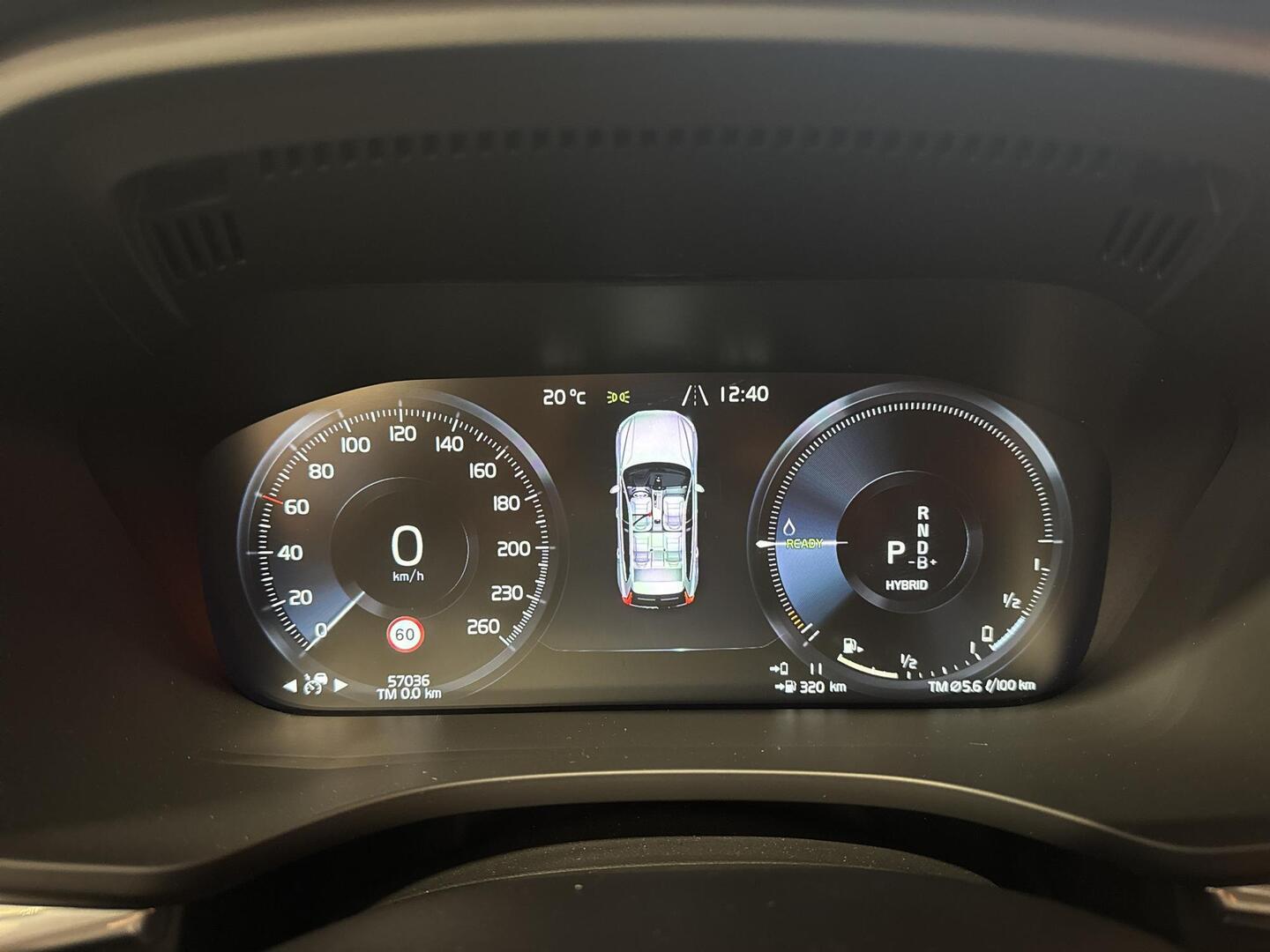 VOLVO XC60 2021