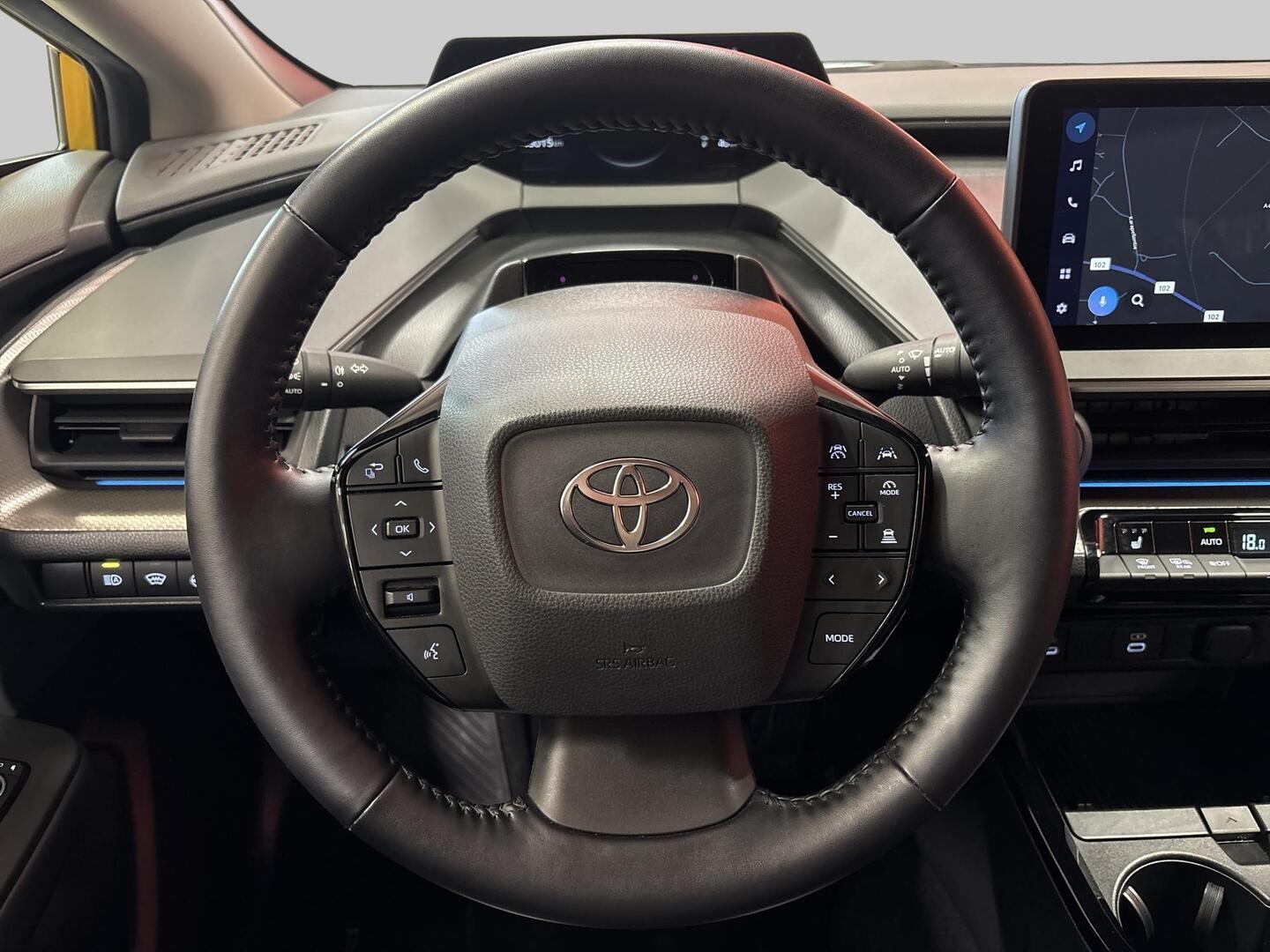 TOYOTA Prius Plug-in 2023