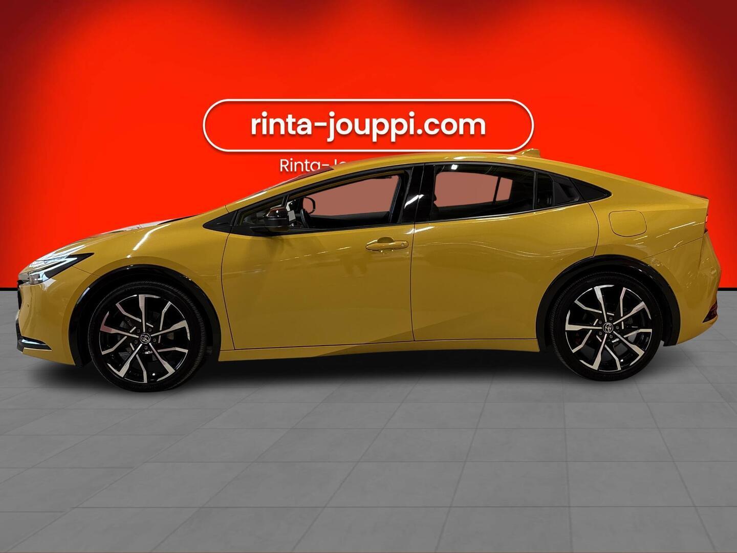 TOYOTA Prius Plug-in 2023