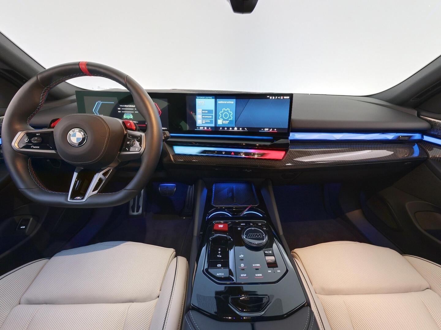 BMW M5 2025