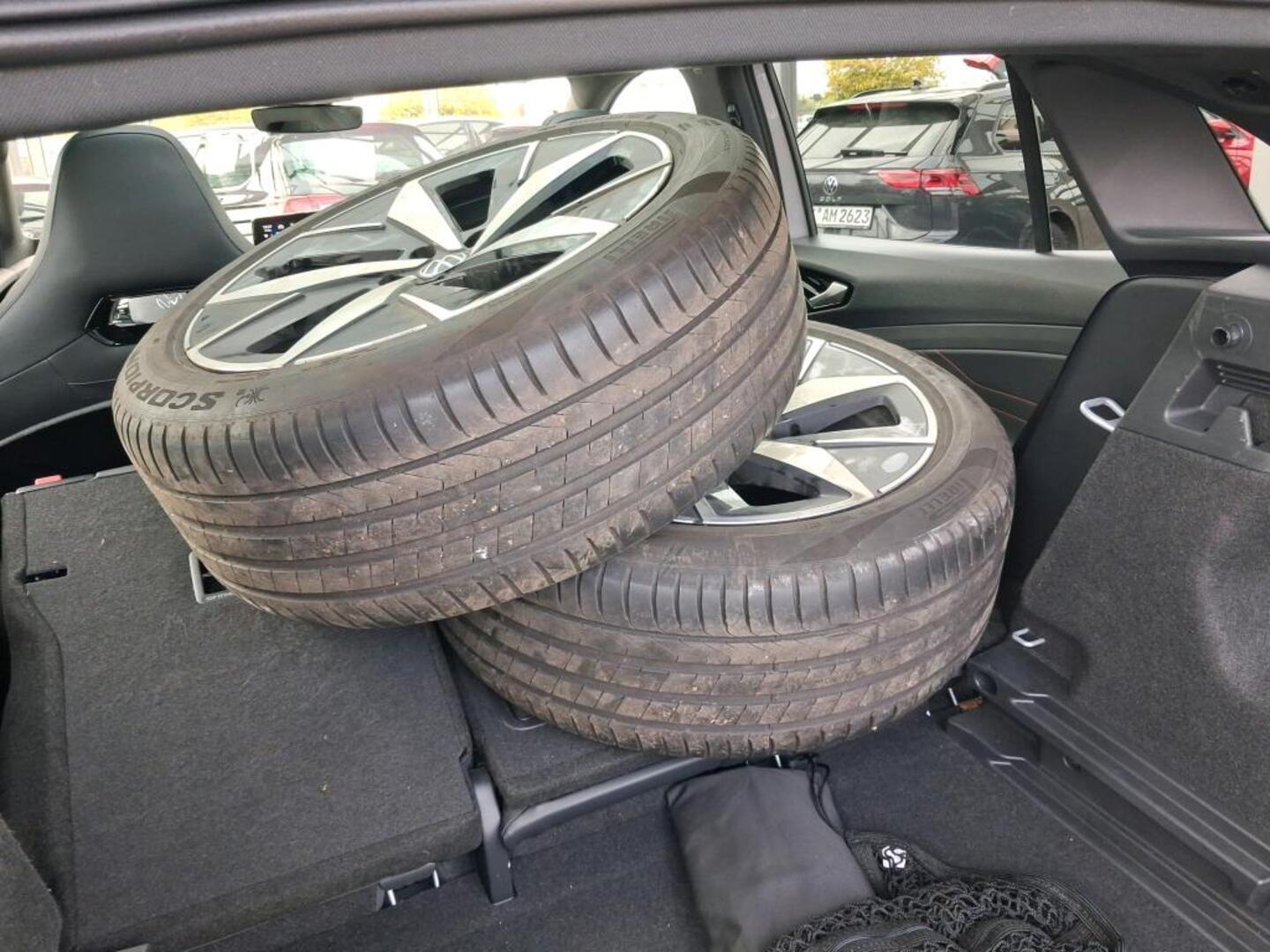 VOLKSWAGEN ID.4 2023