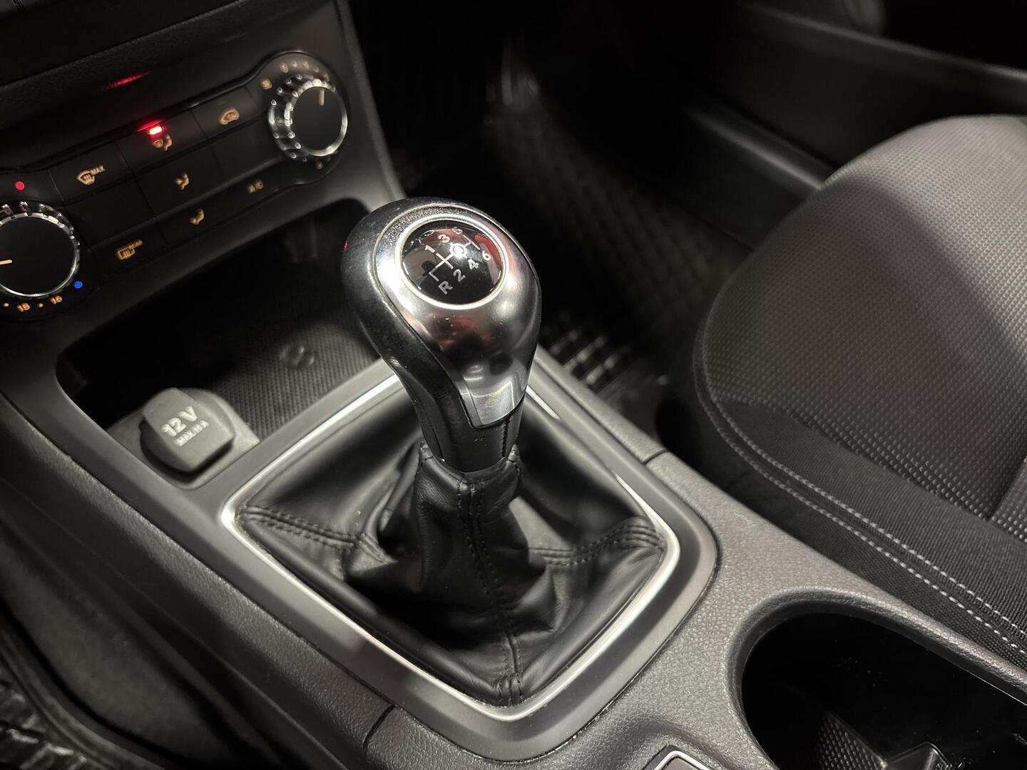 MERCEDES-BENZ B 2013