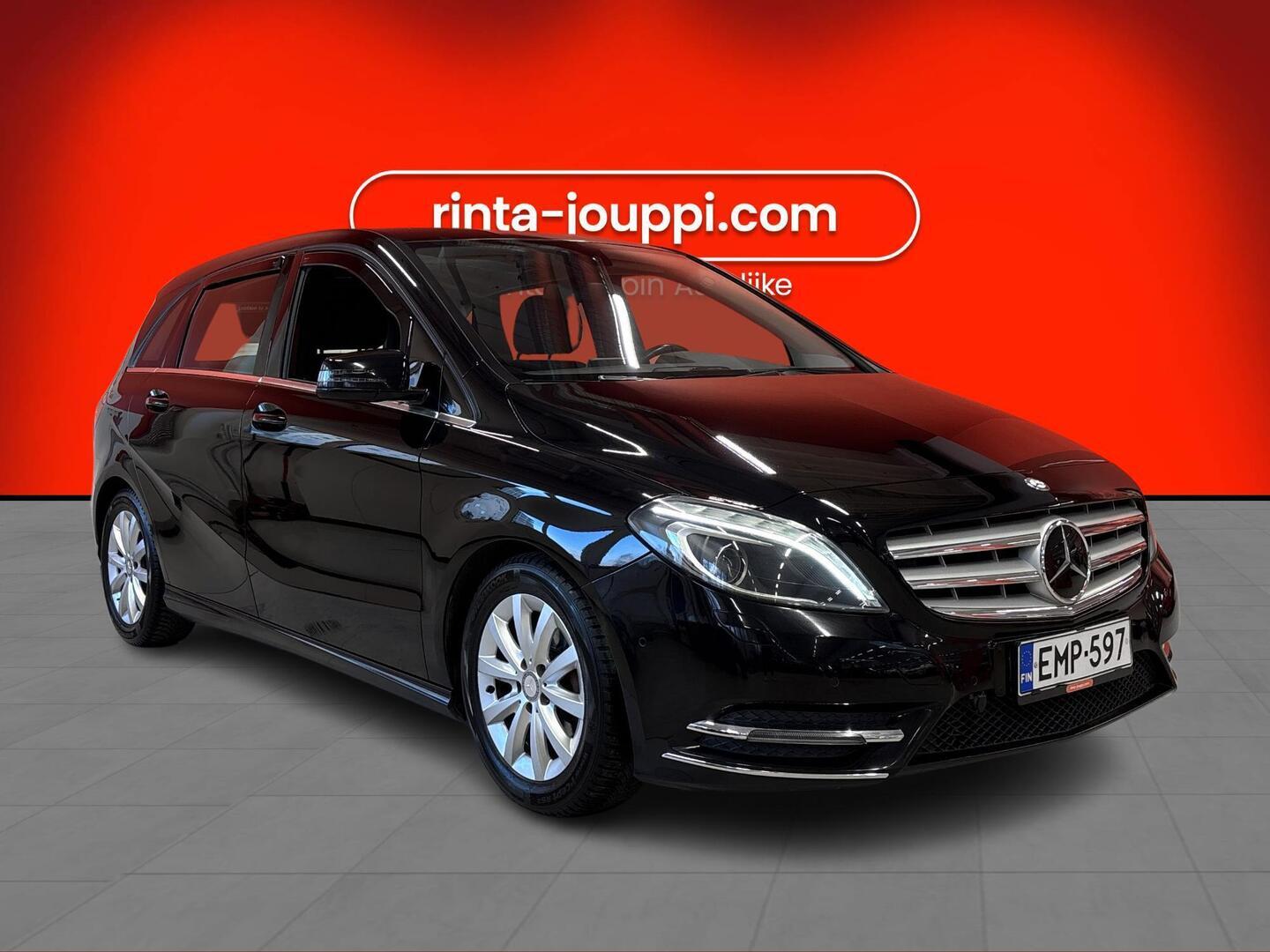 MERCEDES-BENZ B 2013