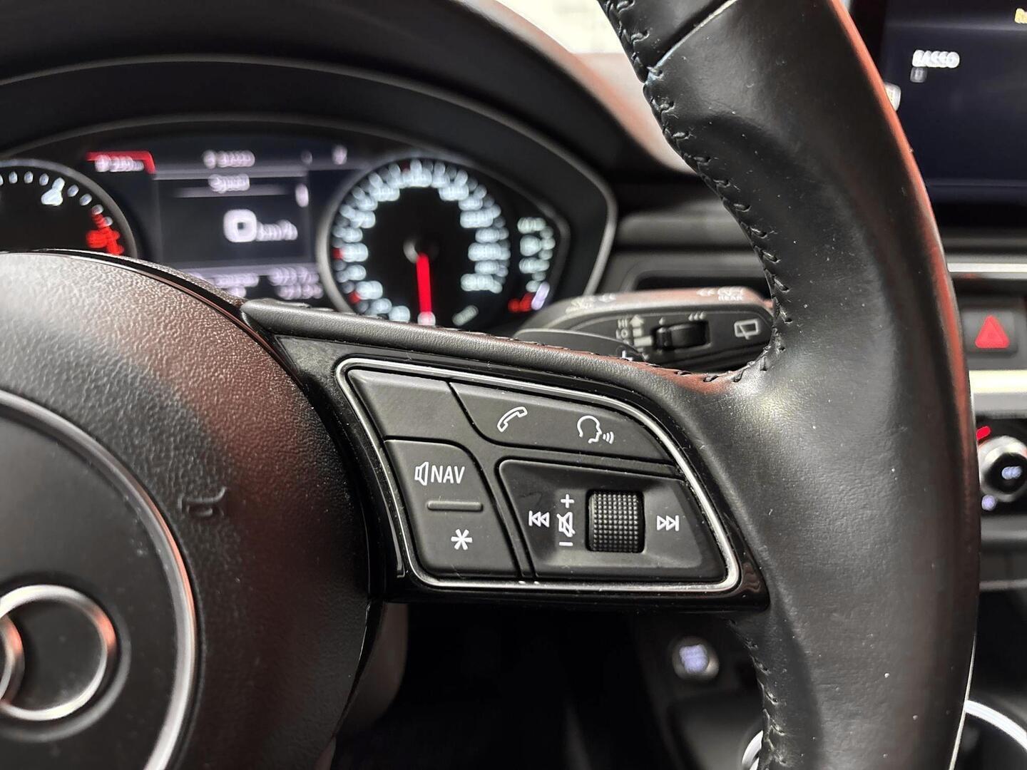 AUDI A4 2016