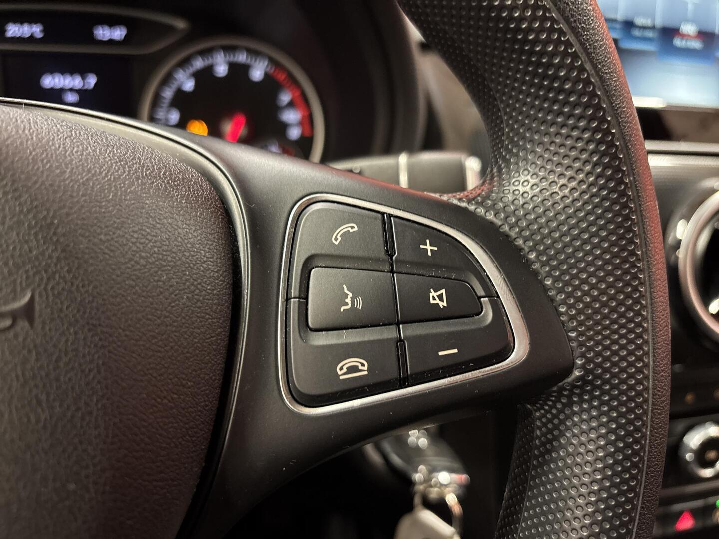 MERCEDES-BENZ B 2017