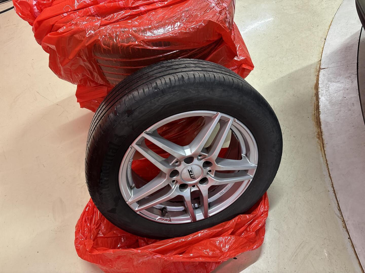 MERCEDES-BENZ B 2017