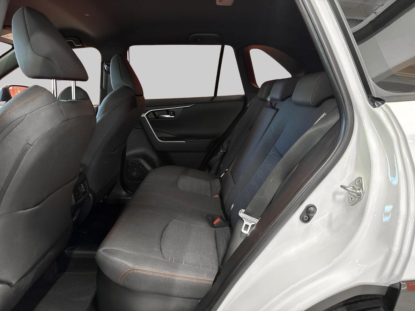 TOYOTA RAV4 Plug-in 2025